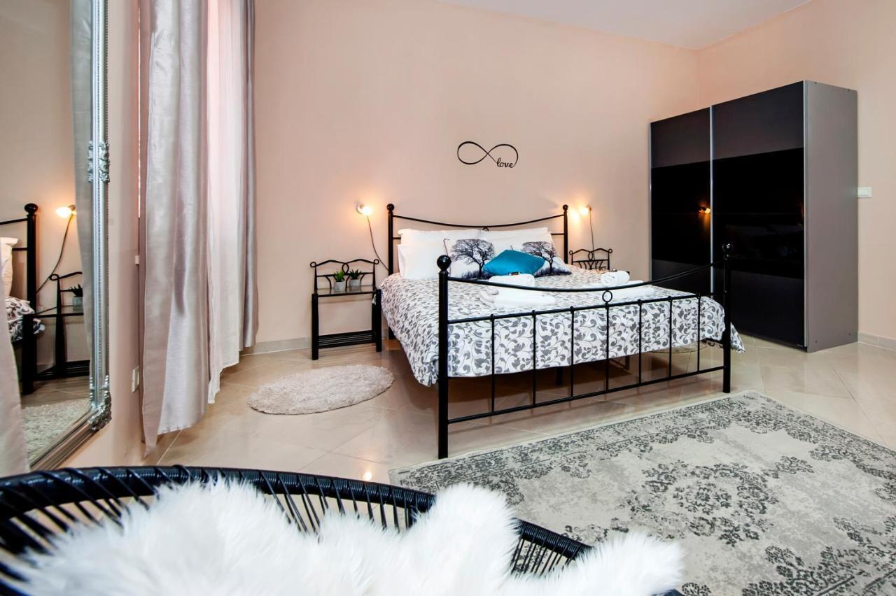 Rovinj City Apartment Extérieur photo