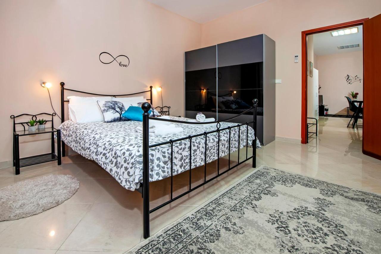 Rovinj City Apartment Extérieur photo